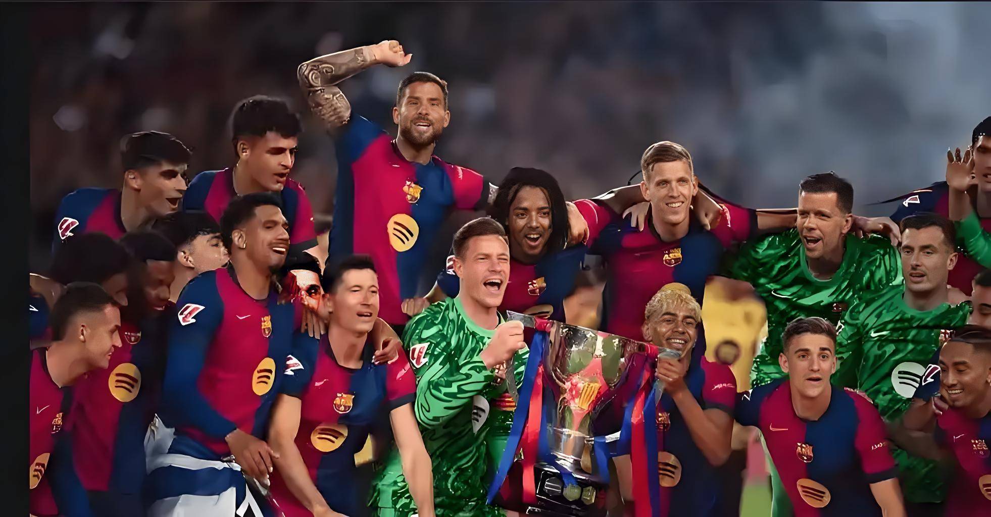 足球报：本土教练担纲国足主帅的可能性大增，邵佳一已报名（足球报：国足主帅本土化趋势明显，邵佳一已报名）