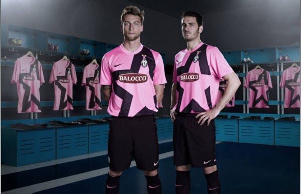 雷速X咪咕英超截图预测：利物浦迎战桑德兰，预测比分赢好礼（雷速X咪咕英超截图竞猜：利物浦对阵桑德兰，猜比分赢好礼）