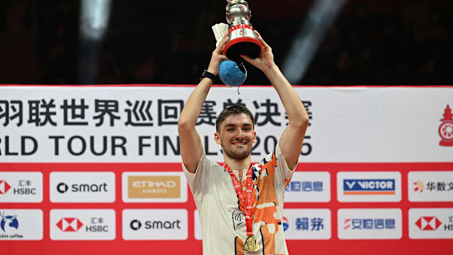 町田泽维亚主场逆袭蔚山HD，亚冠精英联赛东亚区排名上升（町田泽维亚主场翻盘蔚山HD，亚冠精英联赛东亚区排名上扬）