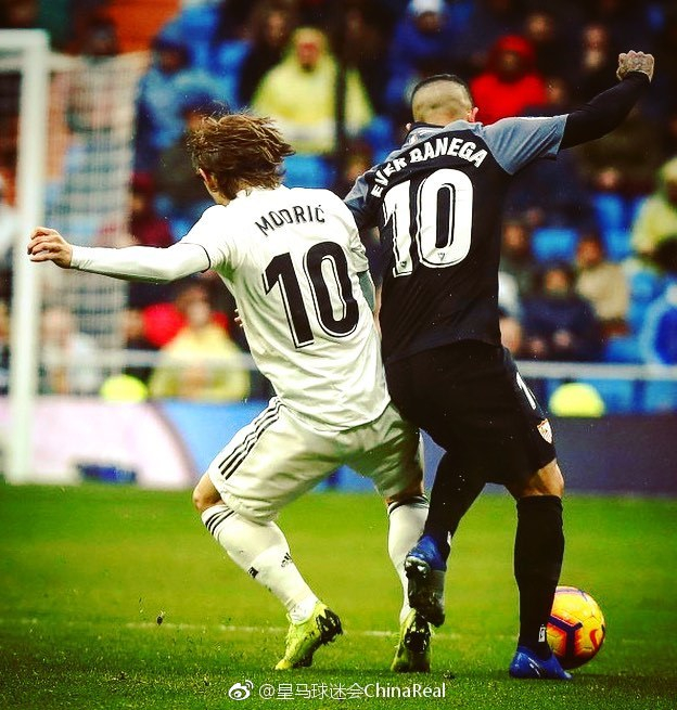 罗体：罗马尼奥利和贡多齐对裁判不满，但不会被停赛最多罚款（罗体：罗马尼奥利、贡多齐对裁判表达不满，预计不被停赛，顶多罚款）