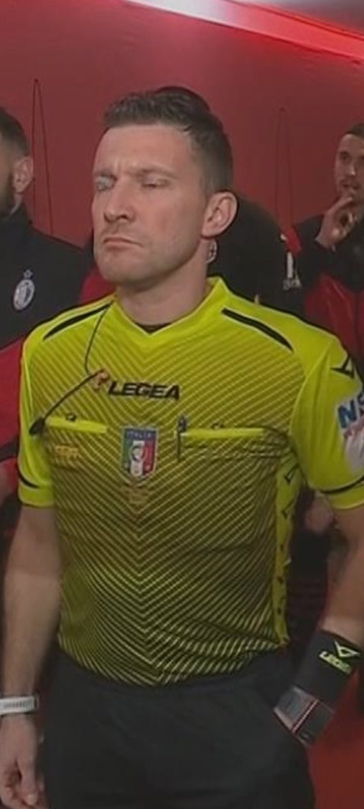 阿斯顿维拉对阿森纳：焦点之战，谁能笑到最后？（阿斯顿维拉迎战阿森纳：巅峰对决，鹿死谁手？）